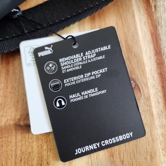 NWT Puma Journey Black Crossbody Bag Unisex Sports bag - Picture 15 of 15